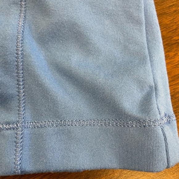 Adidas Clima 365 Performance Essentials. Size Medium. Blue - Picture 4 of 8